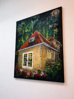 Een bijzonder project verdient soms een creatieve, blijvende herinnering. 🎨

Na de oplevering van het project hebben wij de opdrachtgever een schilderij van de achterkant van het gebouw cadeau gedaan. Extra leuk om nu deze foto te ontvangen, waarop te zien is dat het nu een prominente plek heeft gekregen in de gezamenlijke hal van de appartementen.

Mooi hoe het project op deze manier nog even doorleeft! 😃

#renovatieproject #bouwbedrijf #veldhoven